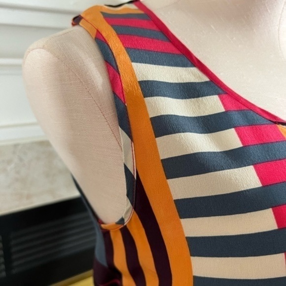 Hoss Intropia for Anthropologie Asymmetrical Geometric Pattern Silk Dress - Picture 2 of 14